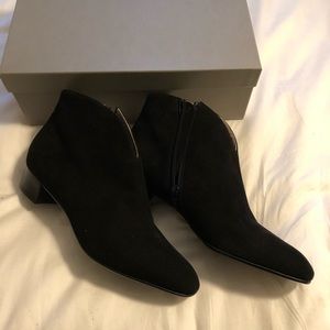 NWB French Sole Classic Black Ankle Booties 8.5